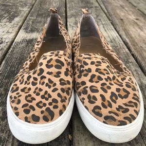 🐆 Gap Cheetah Print Slip-on Sneakers 🐆